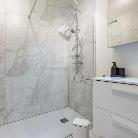Arthur 04-62 59 Apartman *
